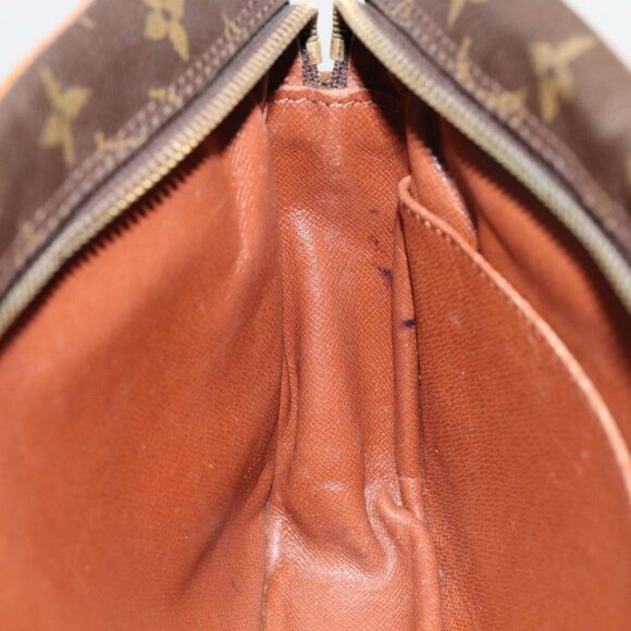LOUIS VUITTON Monogram Compiegne 28 Clutch Bag - Picture 14 of 16